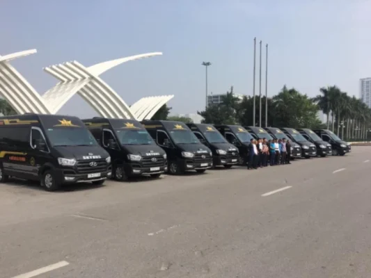 Thuê Xe Limousine